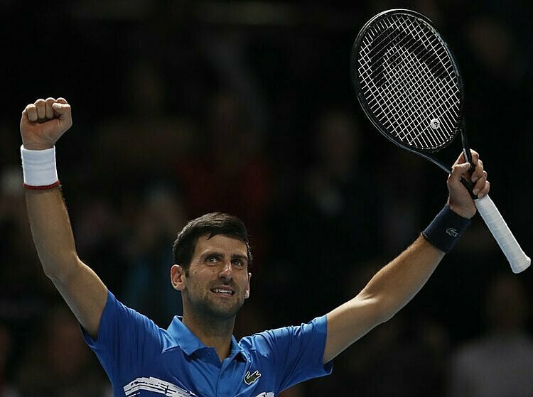 Novak Djokovic thắng trận thứ ba liên tiếp ở ATP Finals
