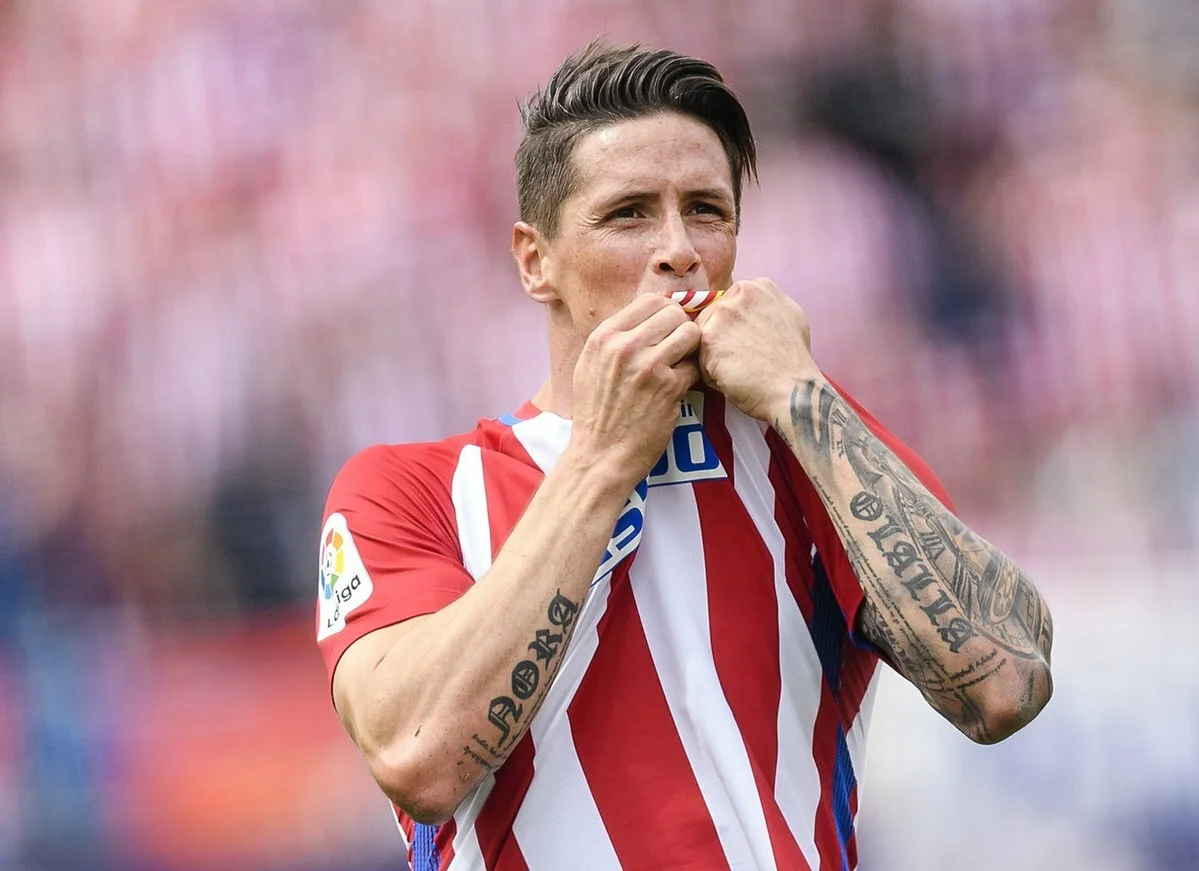 Tiền đạo Fernando Torres chính thức góp mặt trong FIFA Online 4