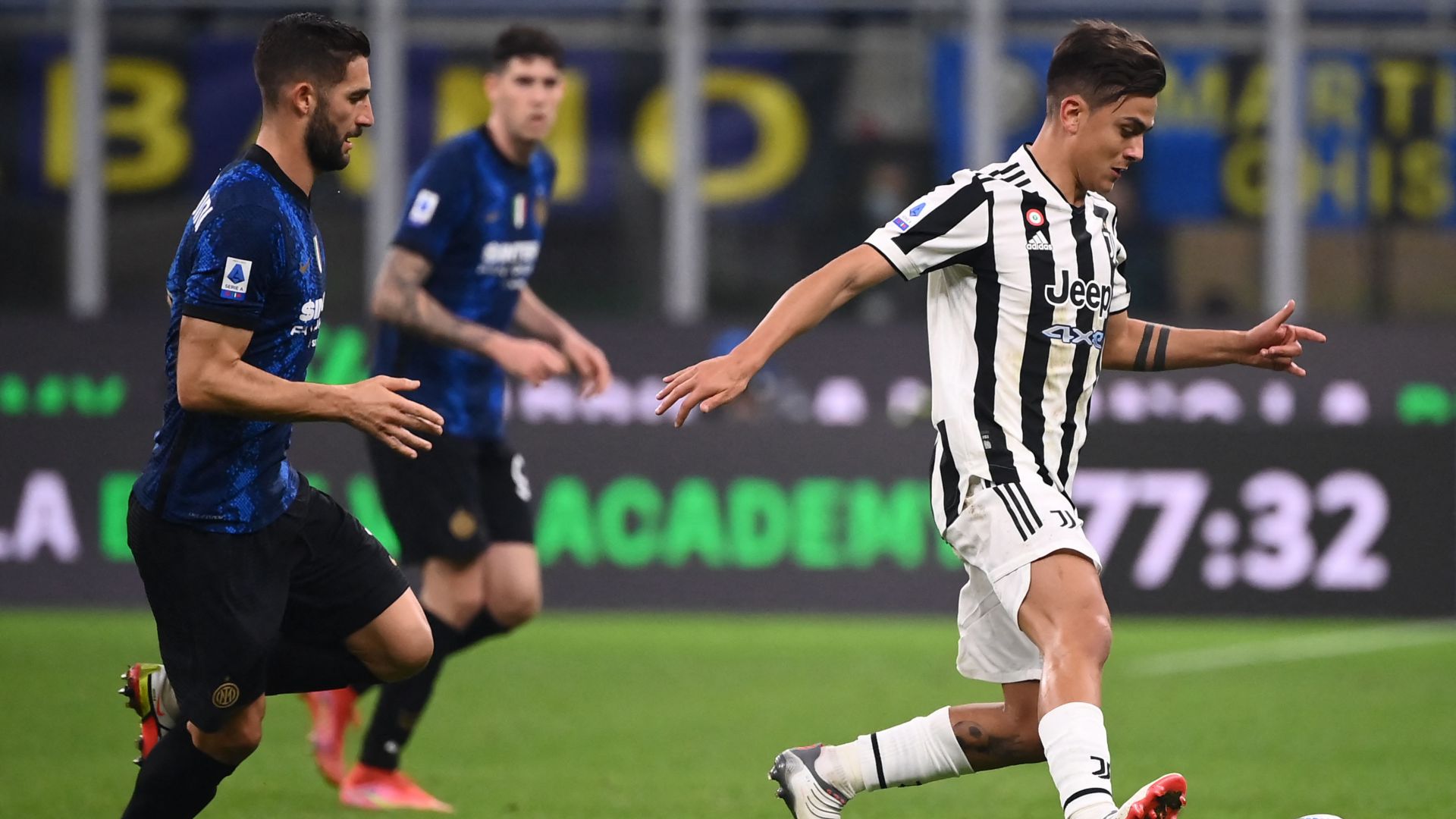 Juventus cố gắng giành lại thế trận