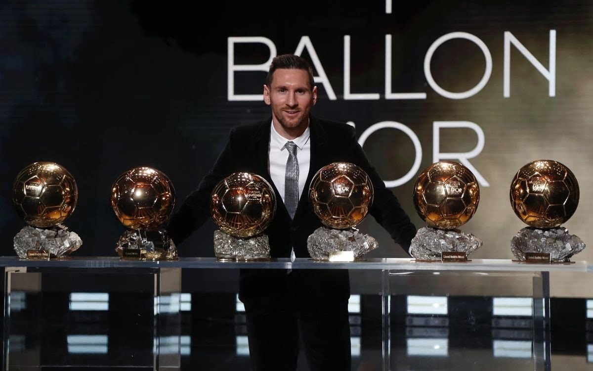 Messi đạt loạt giải thưởng lớn sau quả bóng vàng